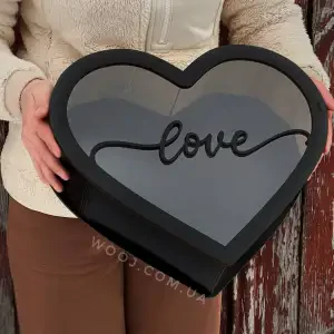 Бокс у формі серця "Love" з прозорою кришкою, чорний 27х24х8см